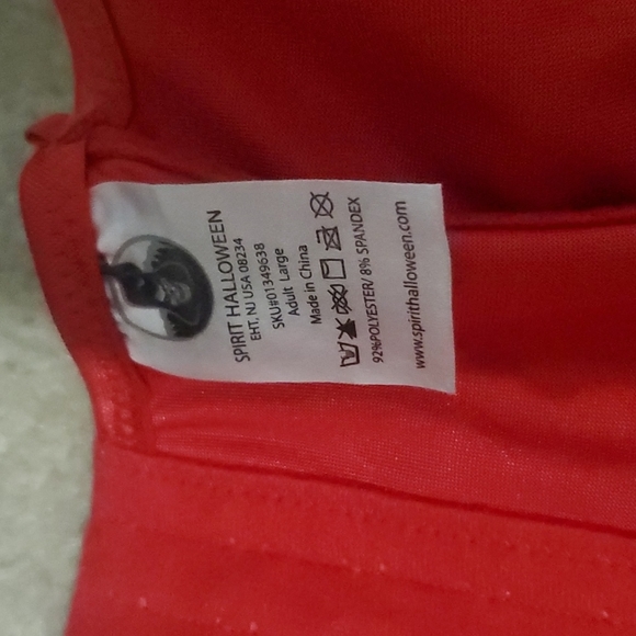 Red corset - Picture 4 of 4